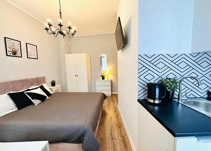 Studio Monte & Molo - Krolowej Jadwigi 6