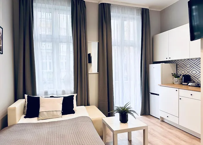 Studio Monte & Molo - Krolowej Jadwigi 6 *